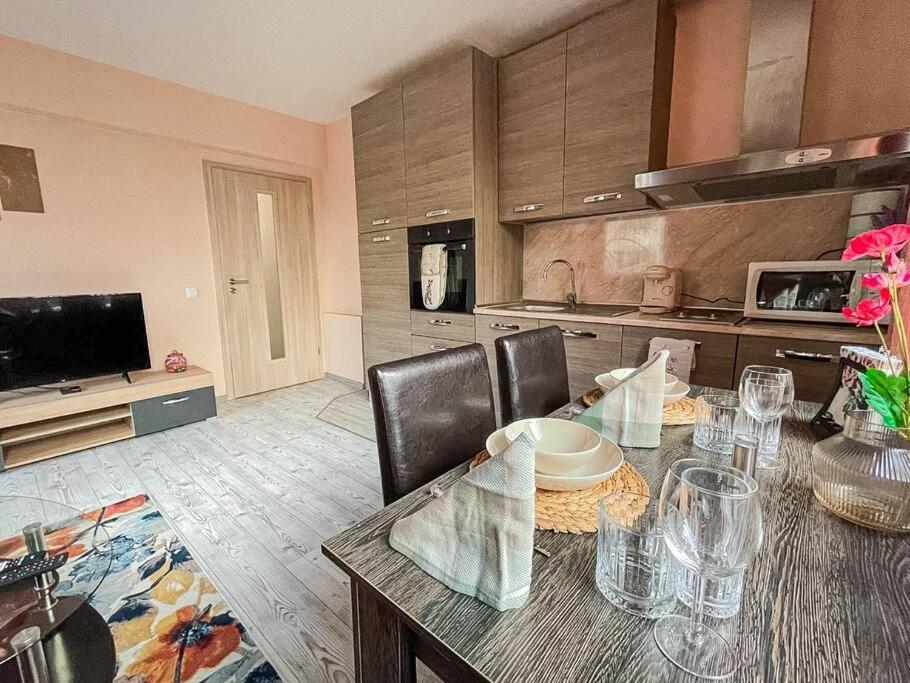 Modern & Bright 1Bd Apartment Near Main Square Plovdiv Exterior photo